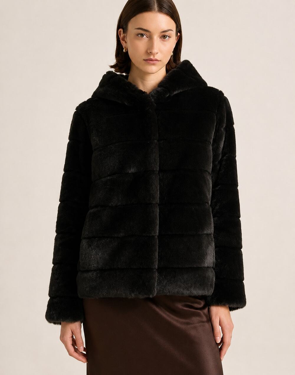 Quince Hooded Faux Fur Snap Front Jacket Black M